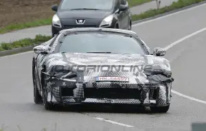Ferrari 812 successore - Foto spia 21-03-2024