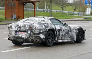 Ferrari 812 successore - Foto spia 21-03-2024