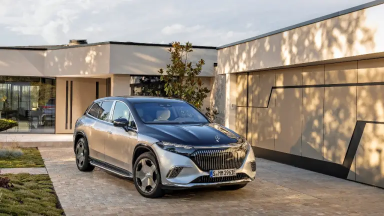 Mercedes-Maybach EQS SUV 2024 - 7