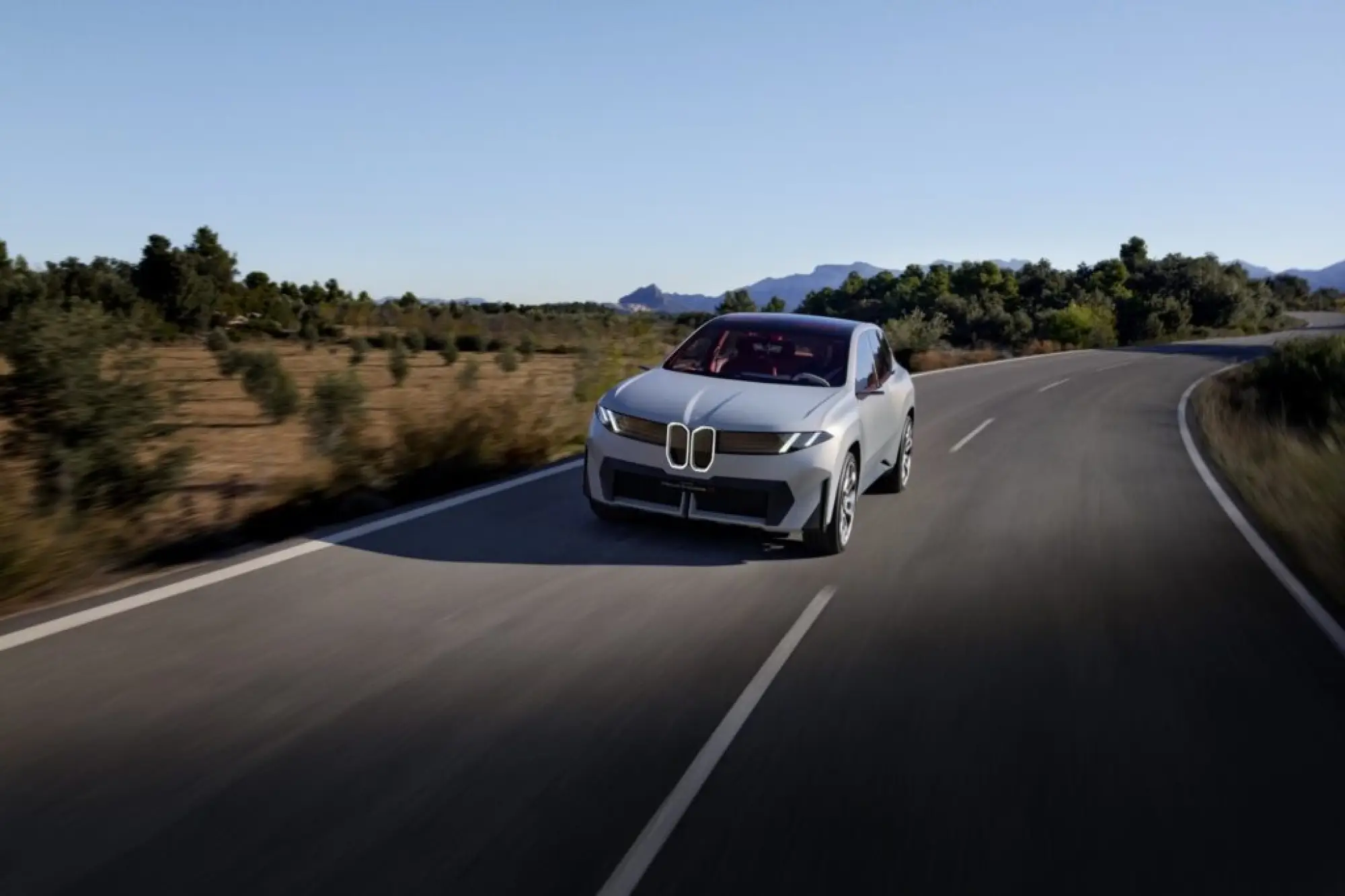 BMW Vision Neue Klasse X - 32