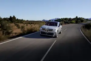 BMW Vision Neue Klasse X - 32