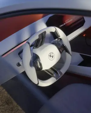 BMW Vision Neue Klasse X - 23