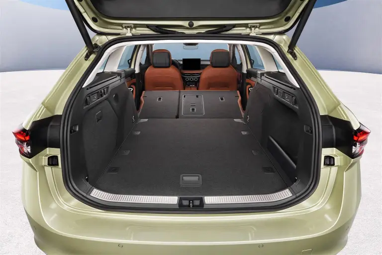 Skoda Superb Wagon 2024 - 4