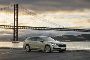 Skoda Superb Wagon 2024