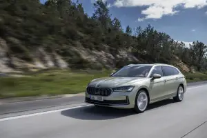 Skoda Superb Wagon 2024