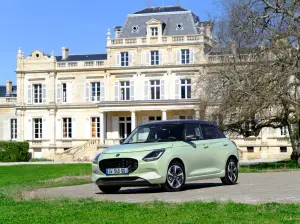 Nuova Suzuki Swift Hybrid - 15