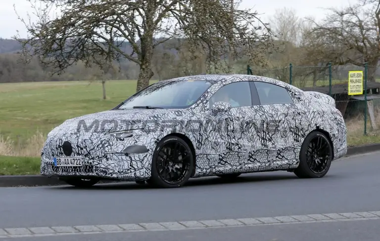 Mercedes-AMG CLA elettrica - Foto spia 26-03-2024 - 7