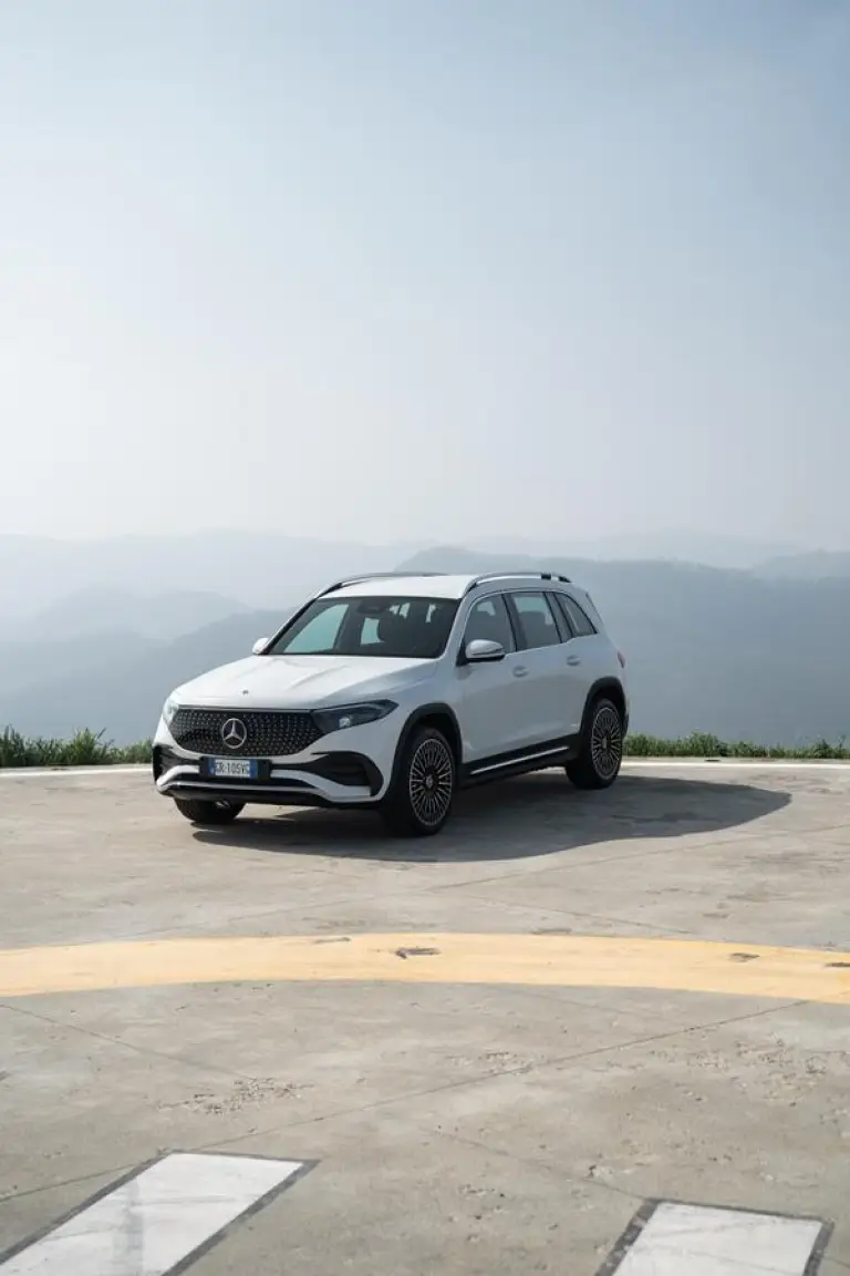 Mercedes GLB e EQB 2024 - 1