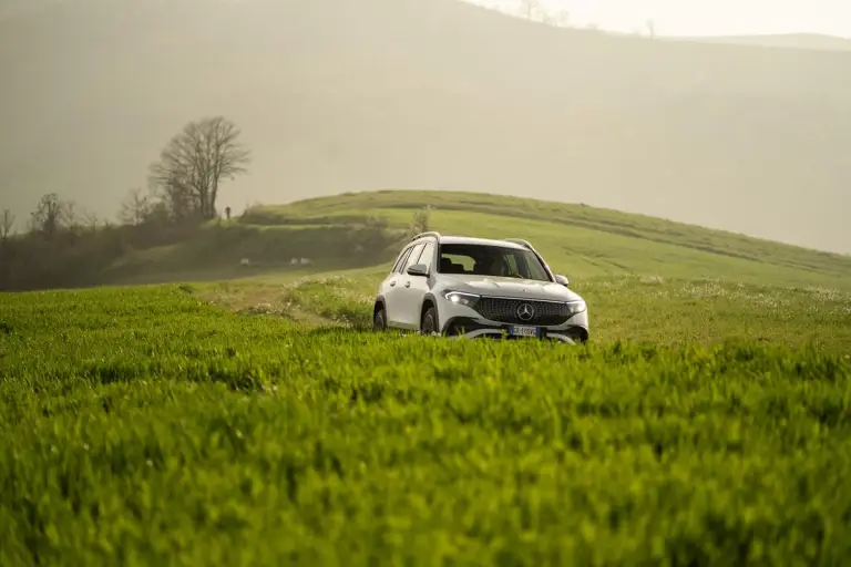 Mercedes GLB e EQB 2024 - 41