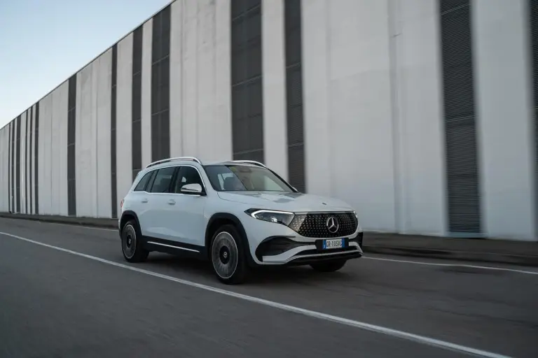 Mercedes GLB e EQB 2024 - 73