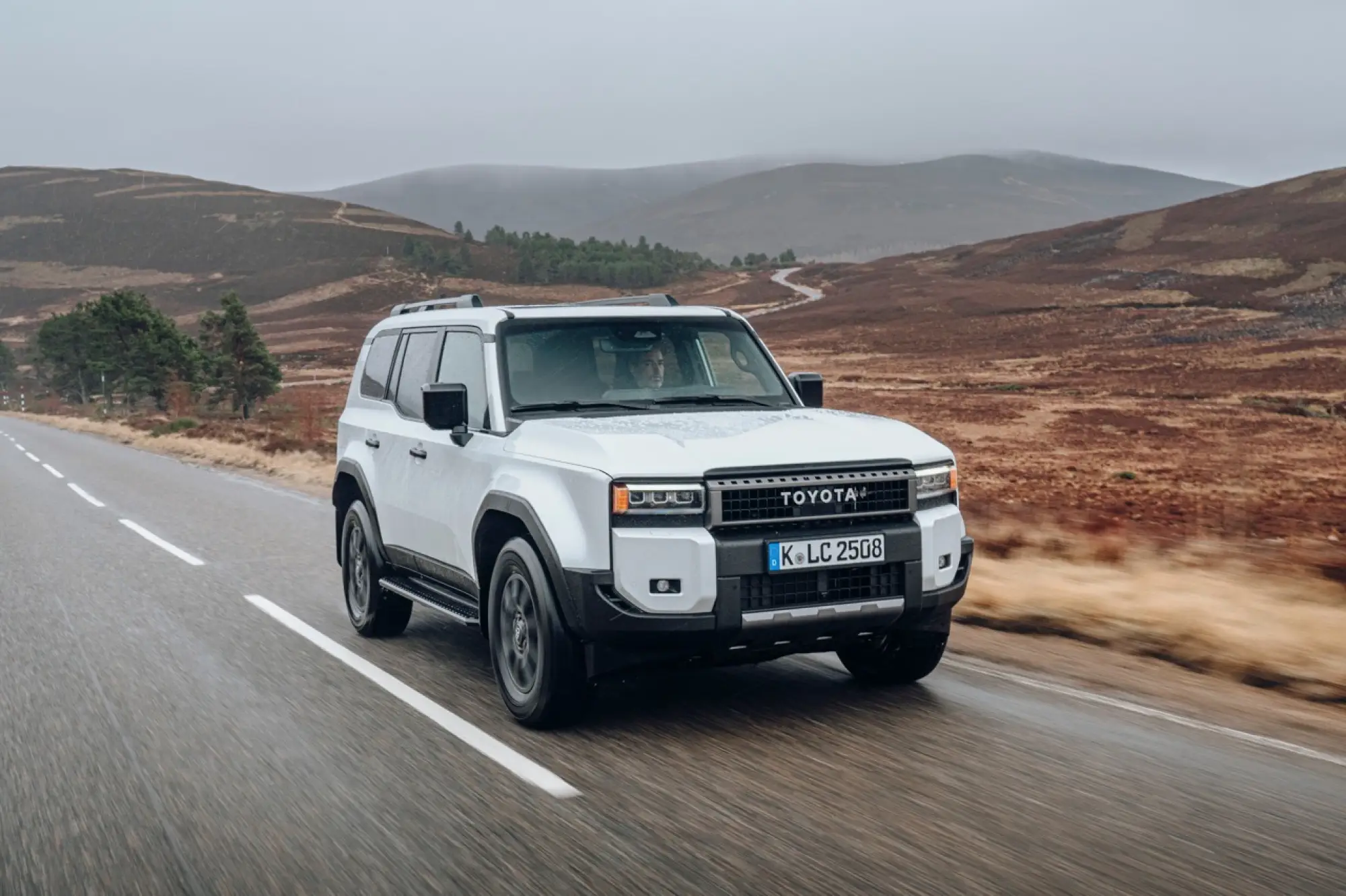 Toyota Land Cruiser 2024 - Foto ufficiali - 14