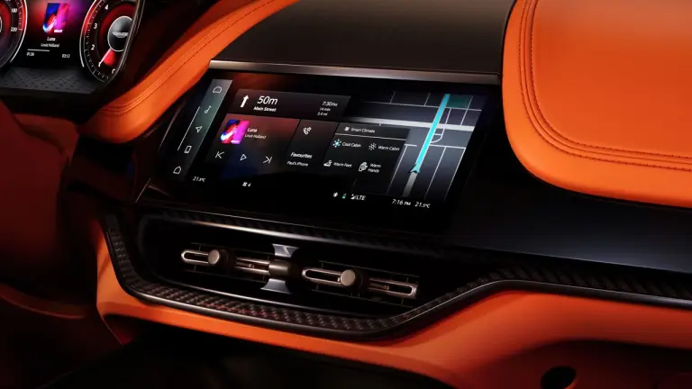 Aston Martin DBX707 2024 - Foto ufficiali - 9