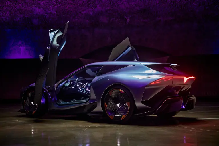 Cupra DarkRebel - Interni - 4