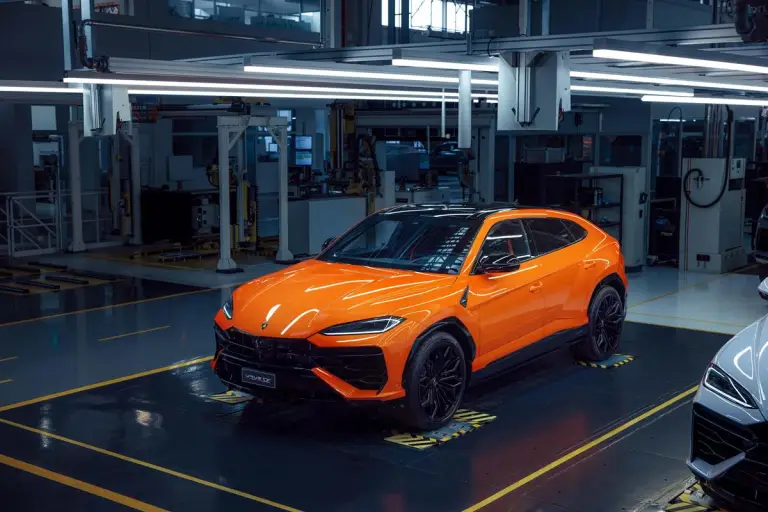 Lamborghini Urus SE - 11