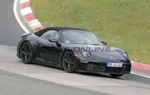 Porsche 911 - Gamma 2025 - Foto spia 26-04-2024