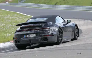 Porsche 911 - Gamma 2025 - Foto spia 26-04-2024