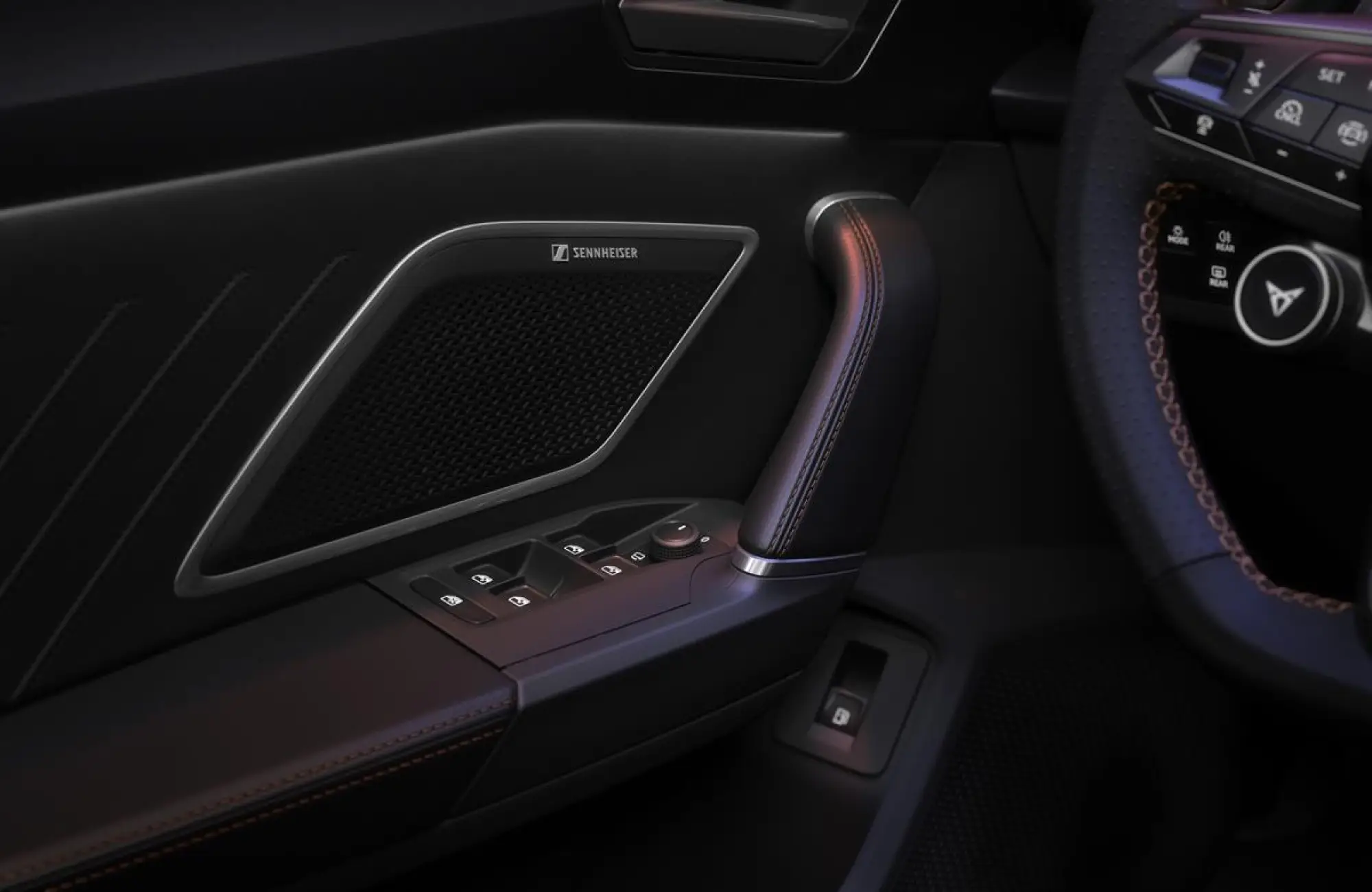 Cupra Formentor e Leon 2024 - 26