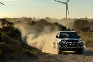 Land Rover Defender OCTA - Test - 5