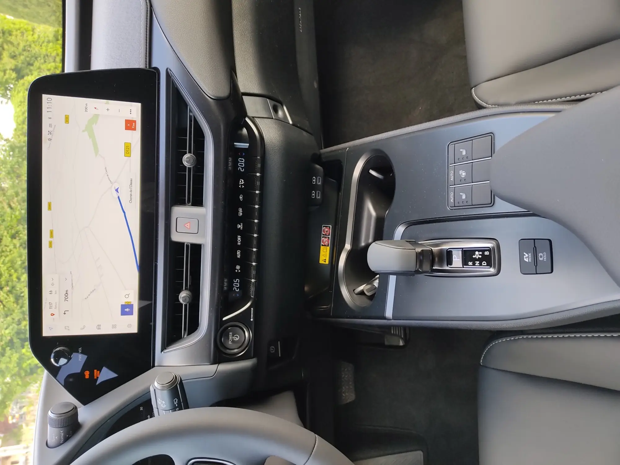 Lexus UX 300h - Prova Bordeaux - 20