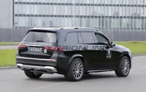 Mercedes-Maybach GLS 2025 - Foto spia 02-05-2024