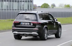 Mercedes-Maybach GLS 2025 - Foto spia 02-05-2024