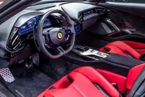 Ferrari 12 Cilindri - 8