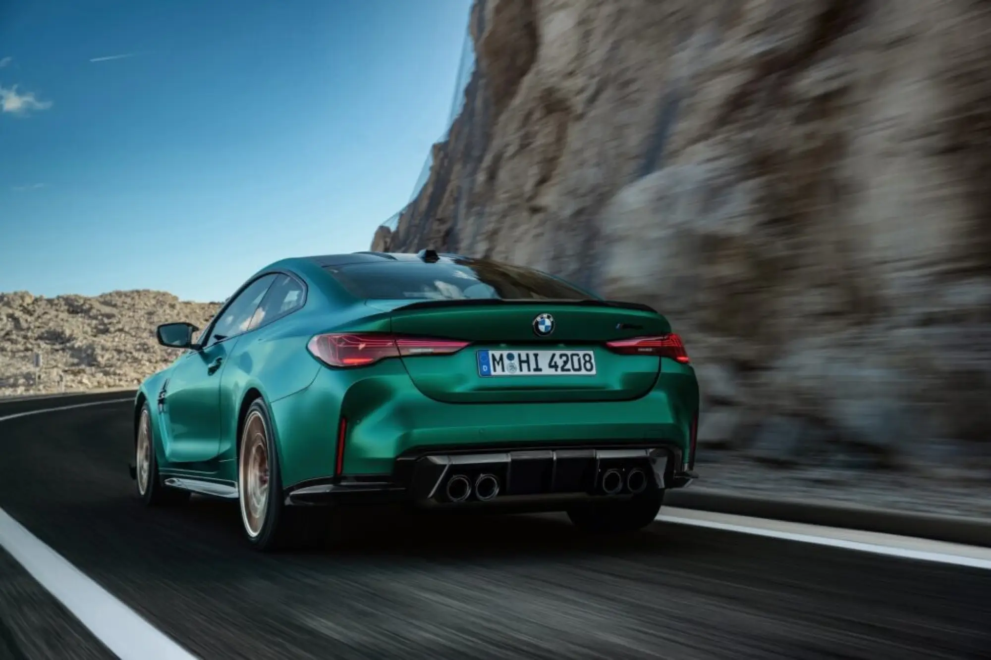 BMW M4 CS 2024 - 9