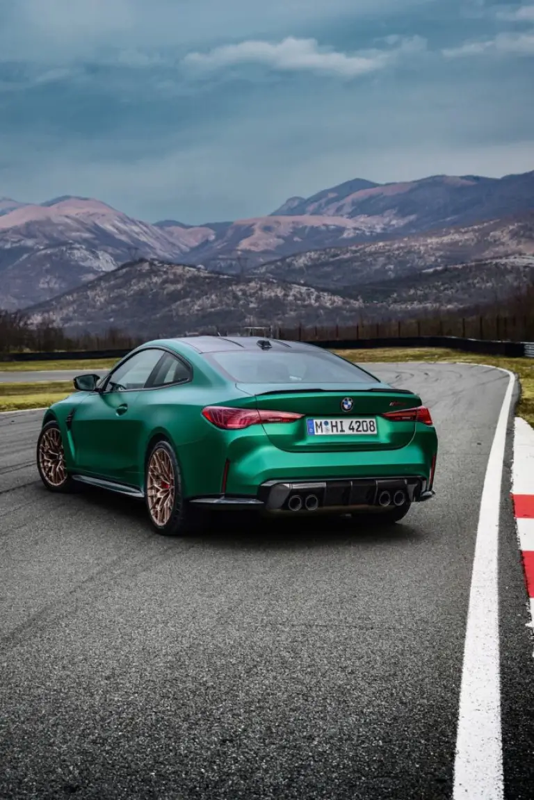 BMW M4 CS 2024 - 18