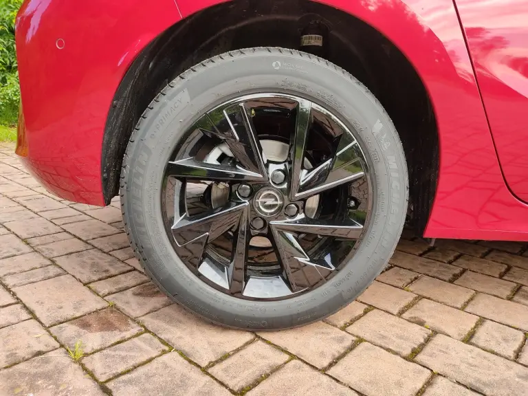 Opel Corsa Hybrid - Prova Milano - 13