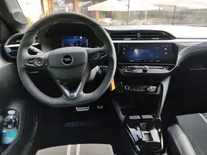 Opel Corsa Hybrid - Prova Milano - 17