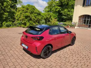 Opel Corsa Hybrid - Prova Milano