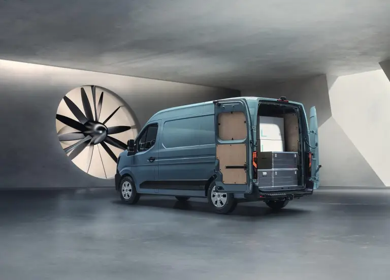 Renault Master 2024 - 24