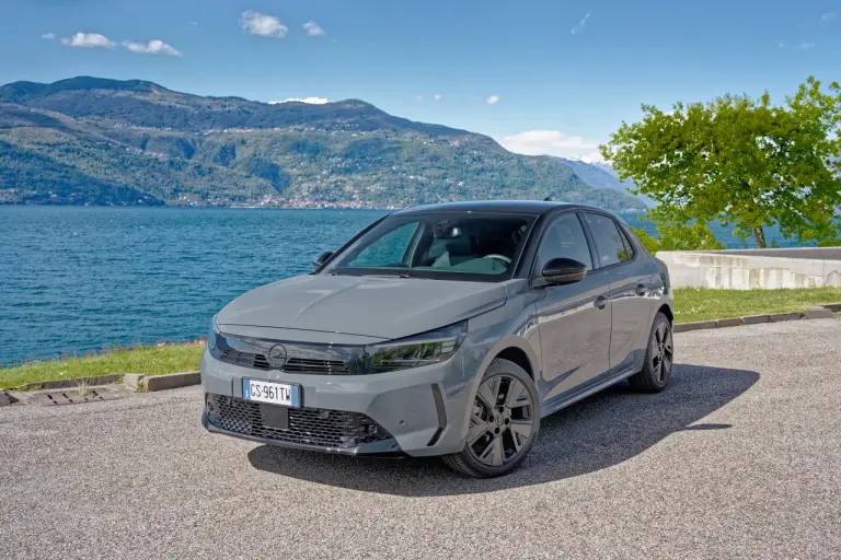 Opel Corsa Electric - Colosso di San Carlo Borromeo - 1