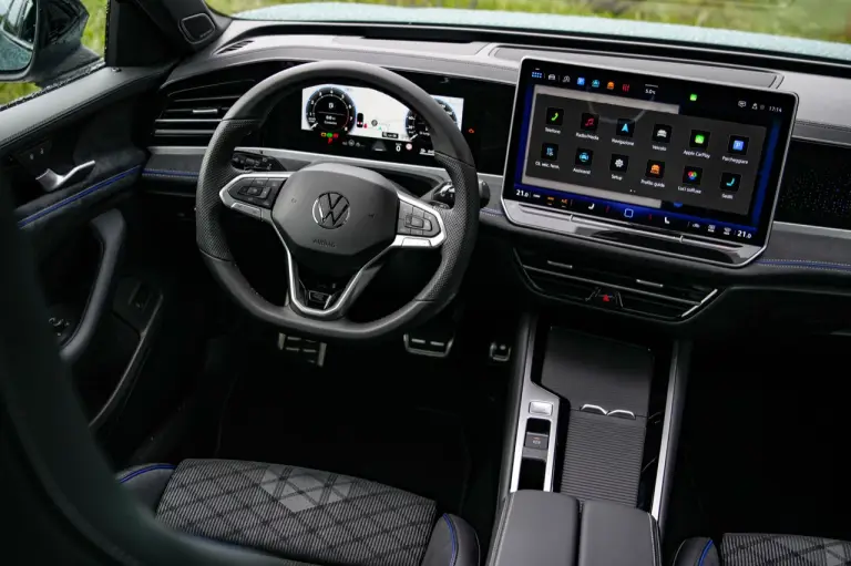 Volkswagen Tiguan 2024 e Passat 2024 - Prime impressioni - 22