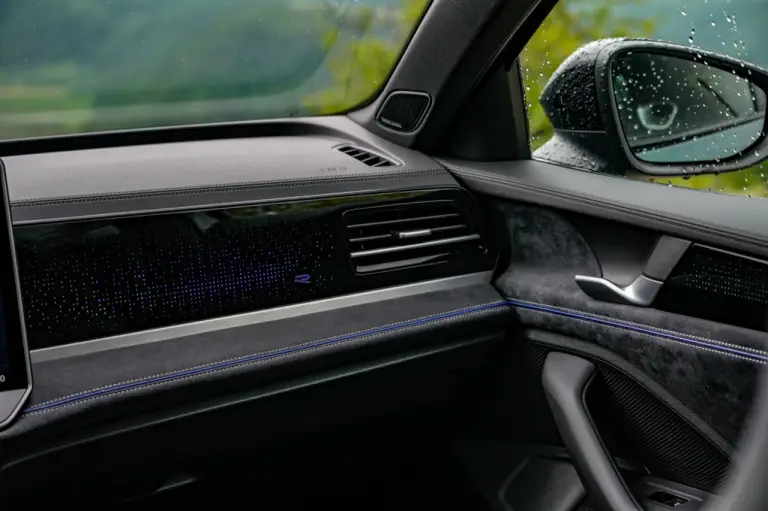 Volkswagen Tiguan 2024 e Passat 2024 - Prime impressioni - 25