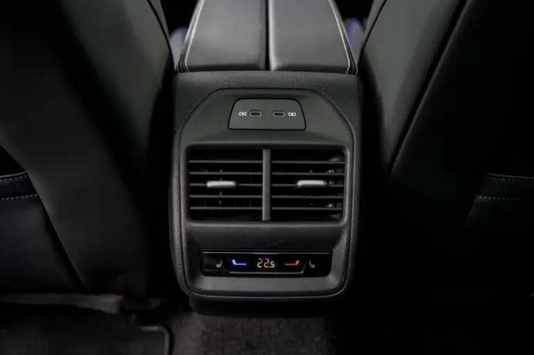 Volkswagen Tiguan 2024 e Passat 2024 - Prime impressioni - 36