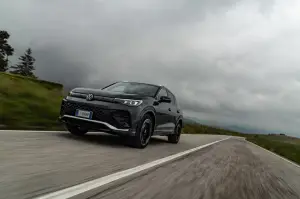 Volkswagen Tiguan 2024 e Passat 2024 - Prime impressioni