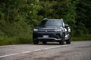 Volkswagen Tiguan 2024 e Passat 2024 - Prime impressioni