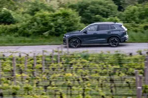 Volkswagen Tiguan 2024 e Passat 2024 - Prime impressioni