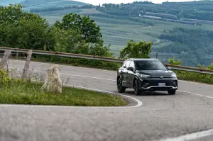 Volkswagen Tiguan 2024 e Passat 2024 - Prime impressioni