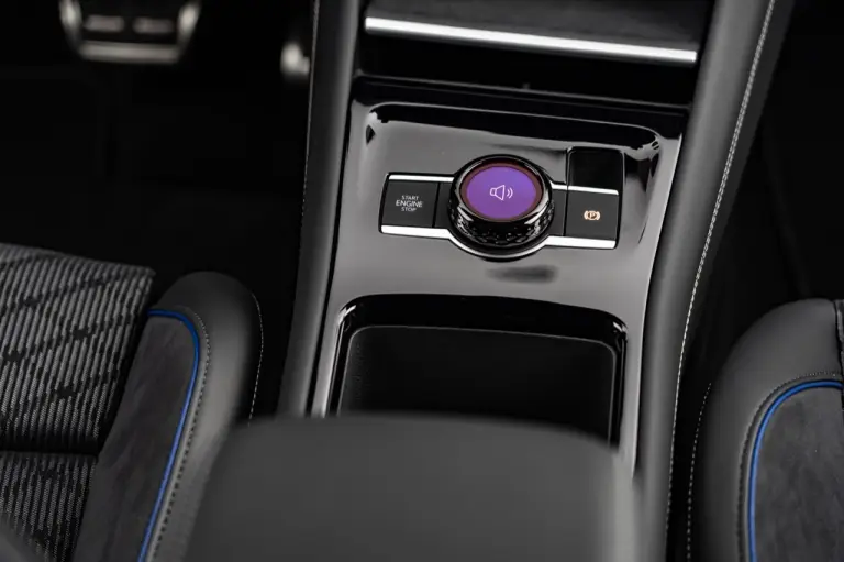 Volkswagen Tiguan 2024 e Passat 2024 - Prime impressioni - 89