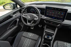 Volkswagen Tiguan 2024 e Passat 2024 - Prime impressioni