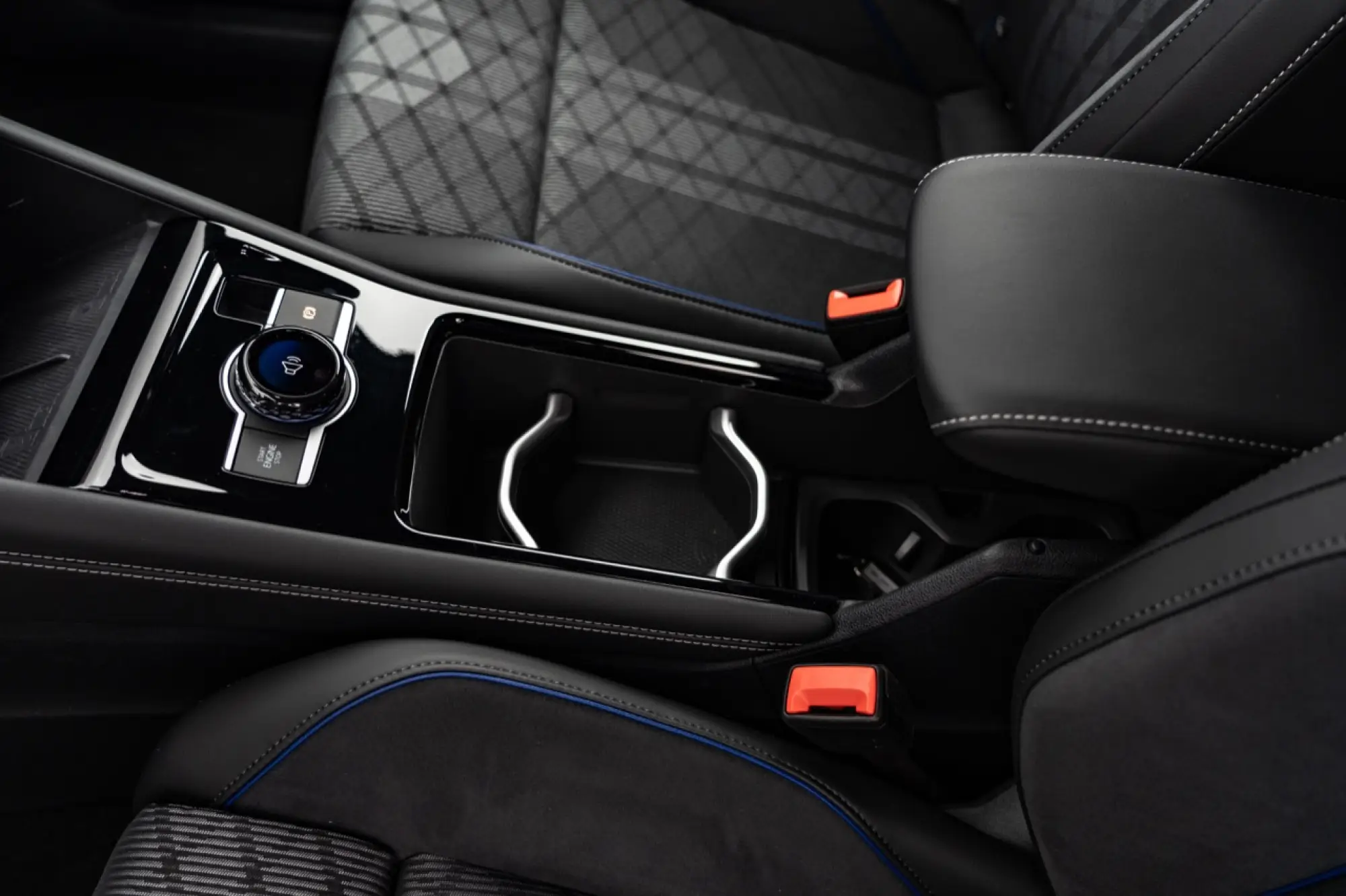 Volkswagen Tiguan 2024 e Passat 2024 - Prime impressioni - 88
