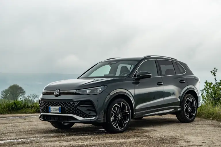 Volkswagen Tiguan 2024 e Passat 2024 - Prime impressioni - 106