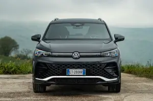 Volkswagen Tiguan 2024 e Passat 2024 - Prime impressioni