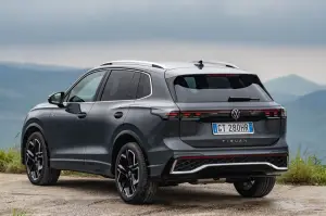 Volkswagen Tiguan 2024 e Passat 2024 - Prime impressioni