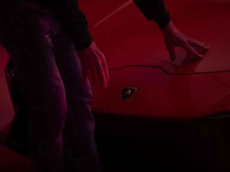 Lamborghini - The Touch - The Power of Emotions - 3