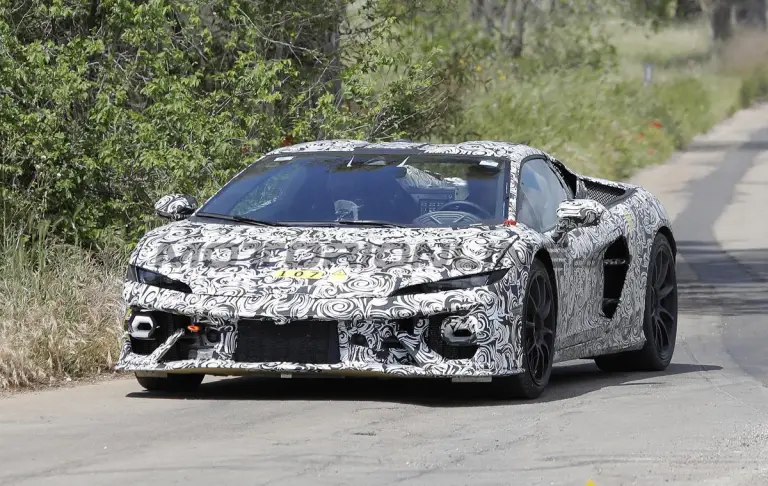 Lamborghini Temerario - Foto spia 16-05-2024 - 4