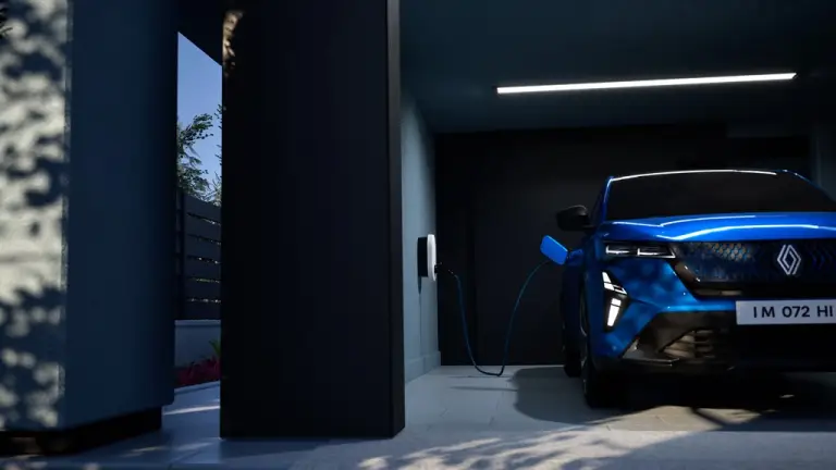 Renault Rafale E-Tech 4x4 300 CV - 4