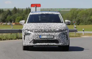 Skoda Elroq - Foto spia 16-05-2024 - 7